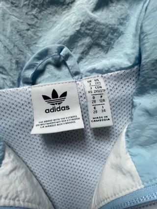 Chaqueta Adidas Retro Corta Azul y Blanca Talla XS