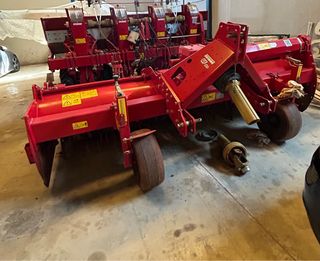 Rotovator Grimme para patatas