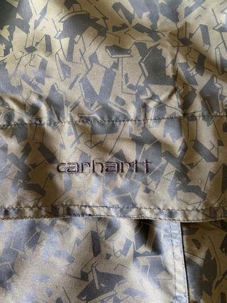 Chubasquero Canguro Carhartt Verde camuflaje