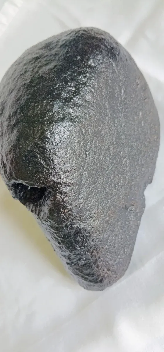 890gr Gran Meteorito Sanador con Certificado Hay 3