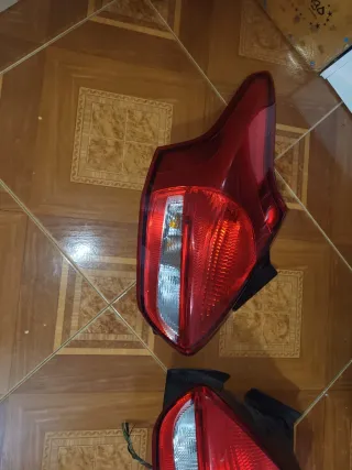 Pilotos Traseros Ford Focus MK3 LED