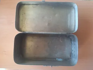 Caja metálica antigua Farmacia Dr. Torrens