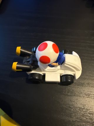 Toad Super Mario Kart McDonald's