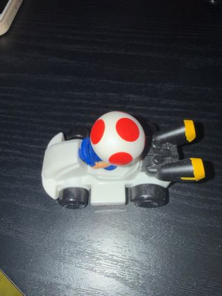 Toad Super Mario Kart McDonald's