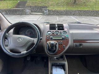 Mercedes-Benz Clase v cdi 2.2 2001