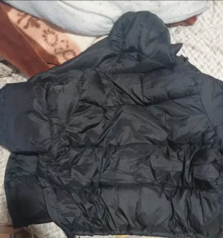 Chaqueta Corteiz Negra con Capucha