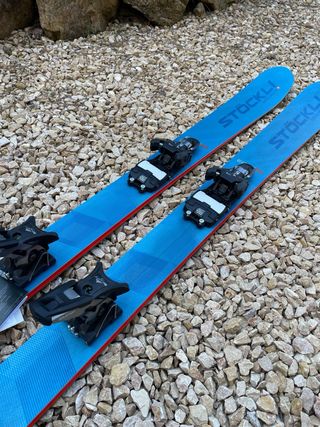 Esquís de travesía Stöckli Edge 88 165cm