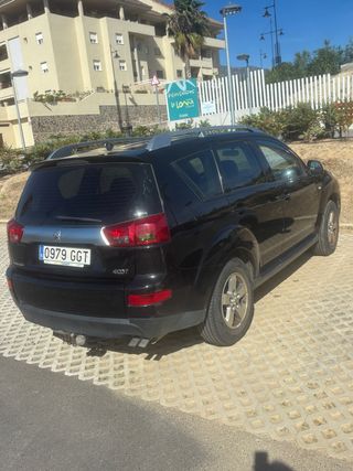 Peugeot 4007 2008