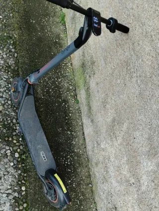 Patinete Eléctrico Cecotec Bongo