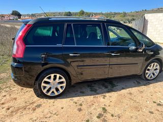 Citroen Grand C4 Picasso 2011