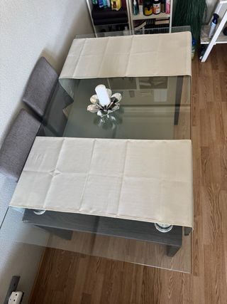 Mesa Comedor Cristal y Madera Oscura