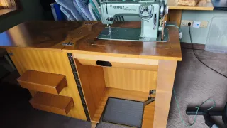 Máquina de coser Refrey Transforma