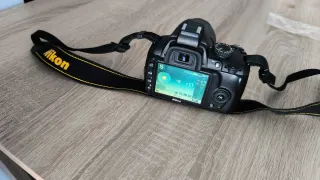 Nikon D3000 y Objetivos 18-55mm y 70-200mm