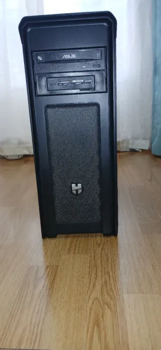 PC Sobremesa Gaming ASUS