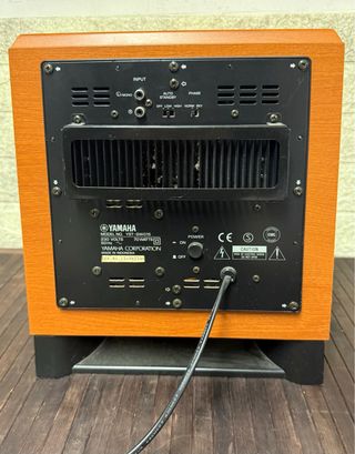 Yamaha YST-SW015 Subwoofer 70W QD-Bass