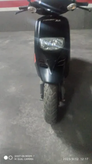 Piaggio Typhoon 50cc Scooter Negra