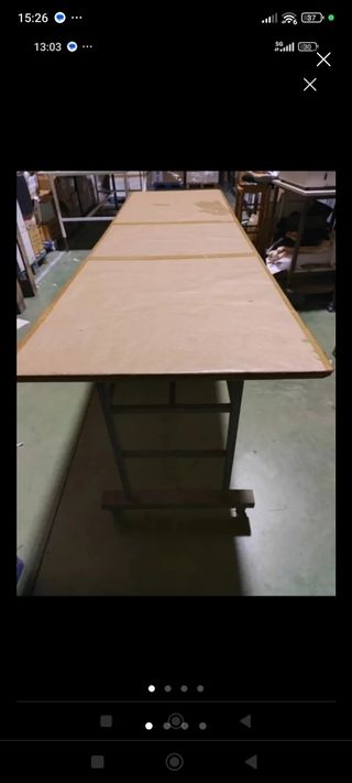 Mesa de trabajo con ruedas
