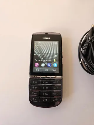 Nokia Asha 300 Colección Impecable
