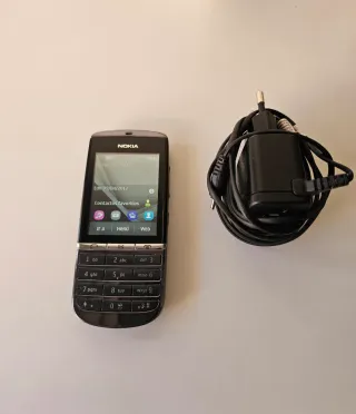 Nokia Asha 300 Colección Impecable