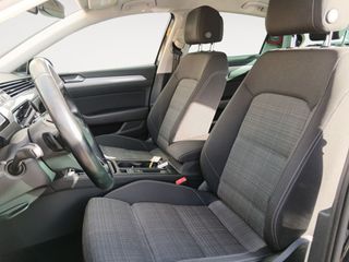 Volkswagen Passat Executive