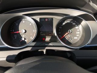 Volkswagen Passat Executive