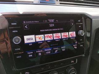 Volkswagen Passat Executive