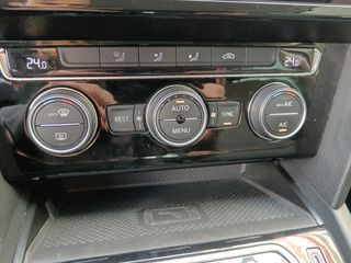 Volkswagen Passat Executive