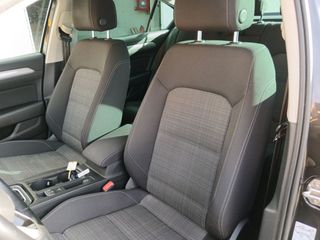 Volkswagen Passat Executive