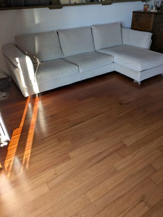 Divano in con penisola colore beige