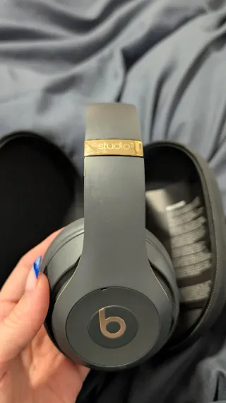 Beats Studio 3 Gris/Crema Cascos Inalámbricos