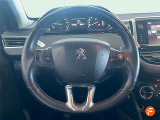 Peugeot 2008 Allure 1.2 PureTech 110 S&S