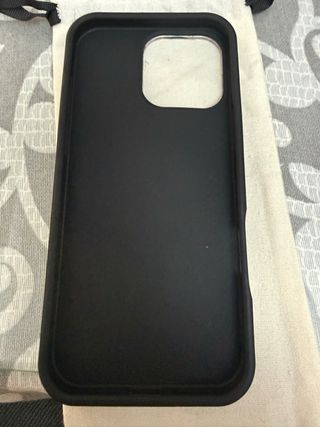 Carcasa iPhone 16 Pro Max Burga