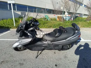 Suzuki Burgman 650 Executive 2013