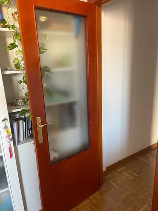 Regalo 4 puertas con manillas y cercos