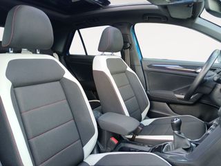 Volkswagen T-Roc Sport