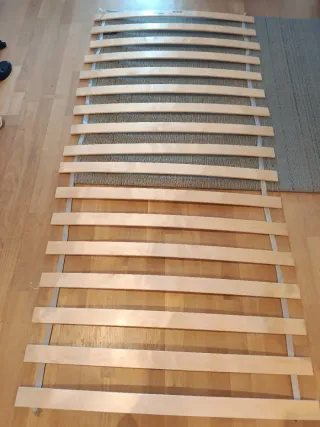 Estrado 90x200 IKEA Madeira