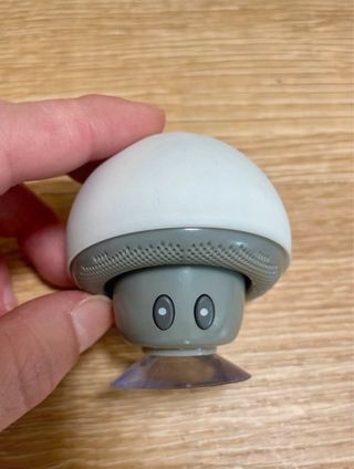 Altavoz Bluetooth Seta Gris y Blanco