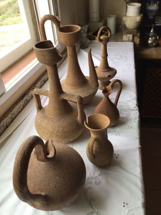 Colección de 6 ánforas de barro antiguas