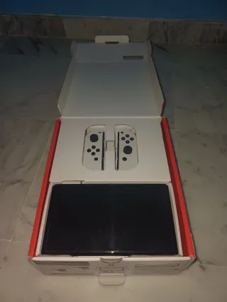 Nintendo Switch OLED Blanca