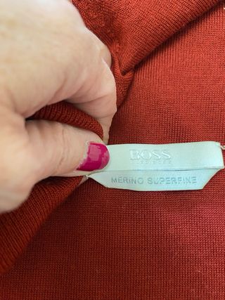 Jersey Hugo Boss cuello alto granate