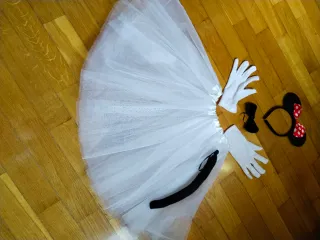 Tutú adulto Minnie Mouse con accesorios