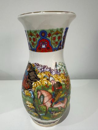 Jarrón Persa Antiguo Decorado