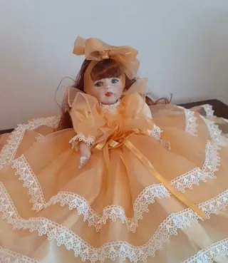 Bambola da collezione Nadine