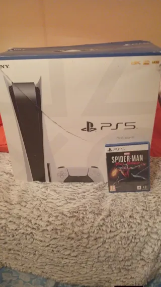 Consola PS5 Edición Estándar + Spider-Man