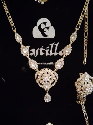 Aderezo Fallera Adulta Oro castillo cinceladores