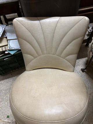 Sillón piel beige estilo art déco