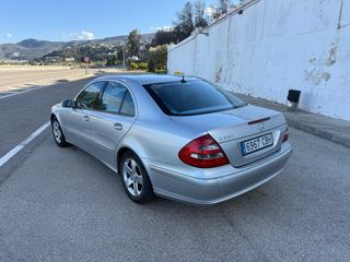 Mercedes-Benz Clase  E 320 cdi  año 2004