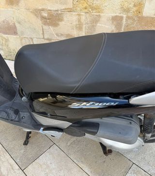 Honda SH300i Sport ABS Negra/Plata