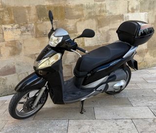 Honda SH300i Sport ABS Negra/Plata
