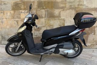 Honda SH300i Sport ABS Negra/Plata
